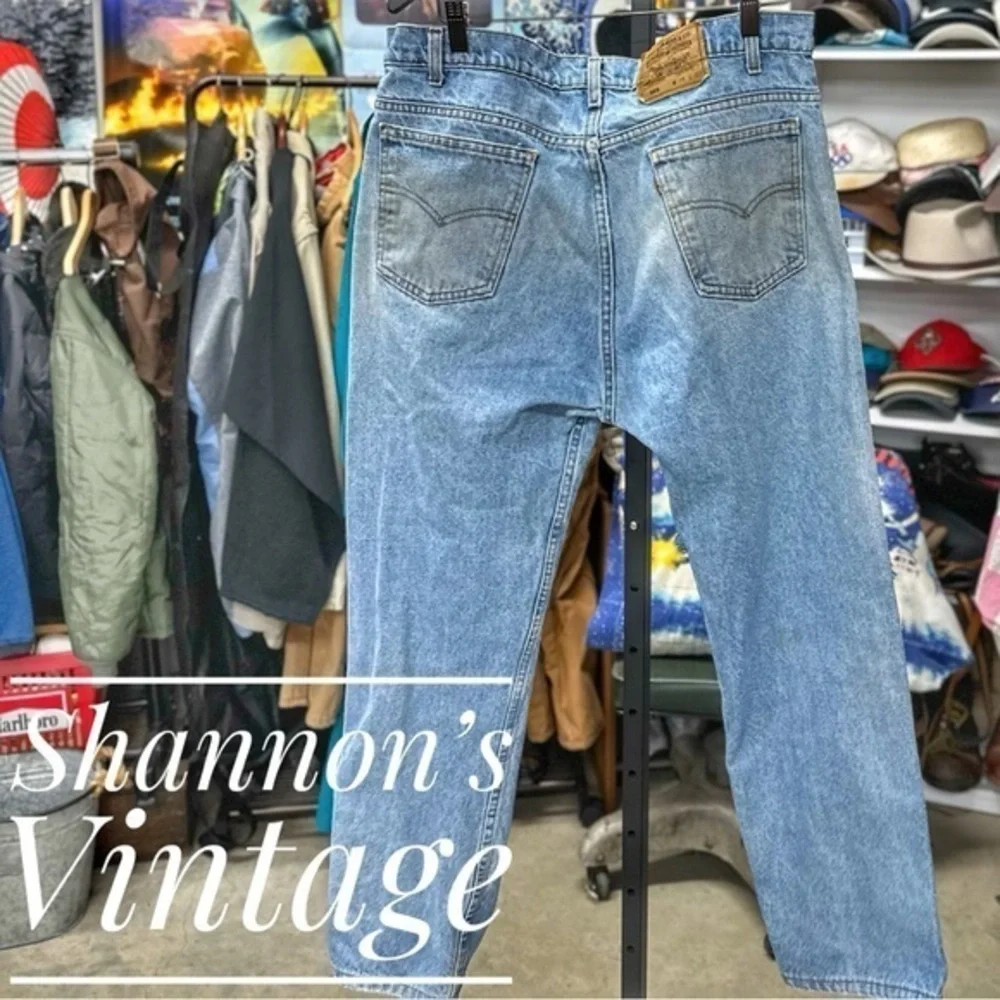 Levi’s 505 VNTG made in USA sz 38 x 32 naturally distressed jeans A30